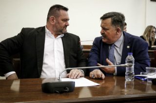 Δεν το σκέφτηκαν…