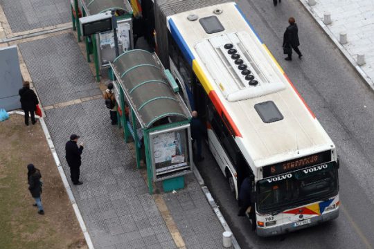 Κόντρα ΟΑΣΘ – Εργατικού Κέντρου Θεσσαλονίκης για τις μηνιαίες κάρτες