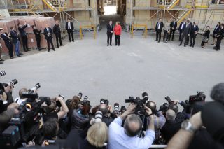 Μία σχέση σε απομάγευση