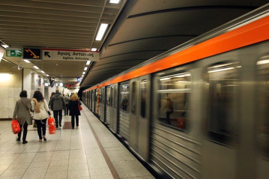 Κανονικά το μετρό την Τρίτη του Πάσχα