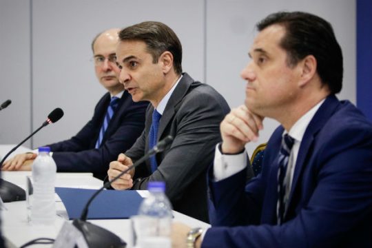 Καιροσκοπισμός και λαϊκισμός