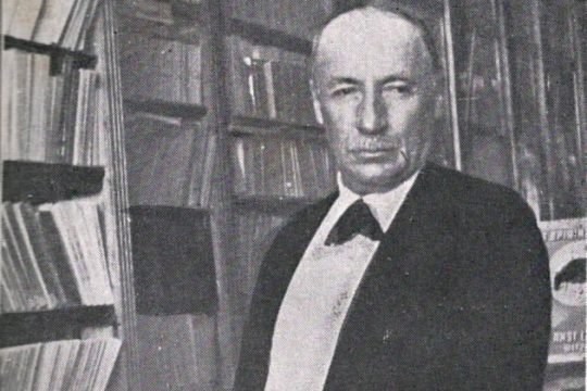 Ο συγγραφέας των κατατρεγμένων