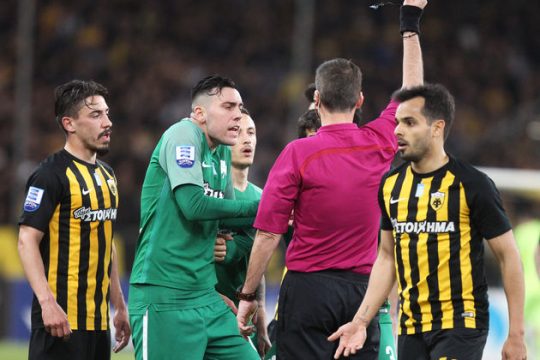 Ανυπόληπτος ακόμα και… στα «πάρτι»