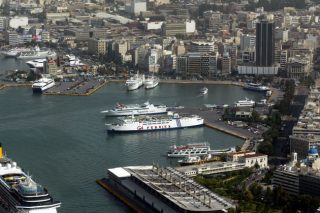 Περπατάμε στις γειτονιές του Πειραιά