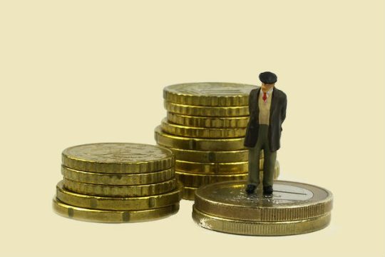 Κύριες συντάξεις: το 40% παίρνει κάτω από 500 ευρώ τον μήνα