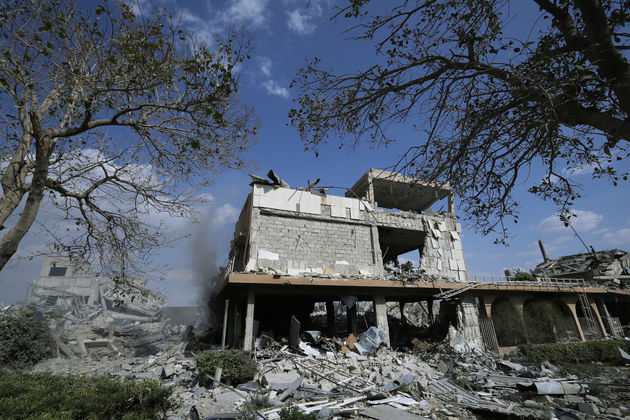 Κατήγγειλαν την επίθεση τα ελληνικά κόμματα