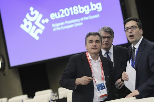 «Συνεχίστε τις μεταρρυθμίσεις»