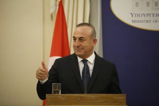 Ο Τσαβούσογλου μιλά για νέο οδικό χάρτη στο Κυπριακό