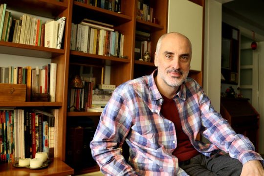 Δυστυχισμένοι ήρωες, ευτυχισμένοι αναγνώστες