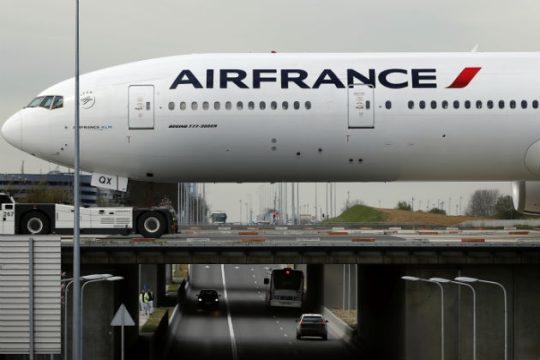 Η Air France κινδυνεύει να «βάλει λουκέτο»