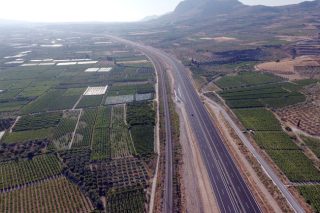 Επεκτάσεις δρόμων από το Λαύριο ώς την Κακαβιά!
