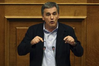 «Επιζήμια για τα ομόλογα η πιστωτική γραμμή»