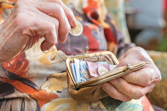 Επιδερμικές οι συστάσεις της Ε.Ε. για τις συντάξεις