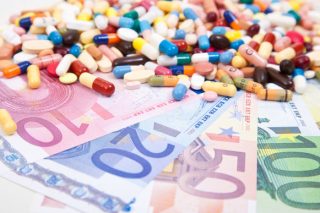 Συλλήψεις για παράνομη διακίνηση αντικαρκινικών φαρμάκων