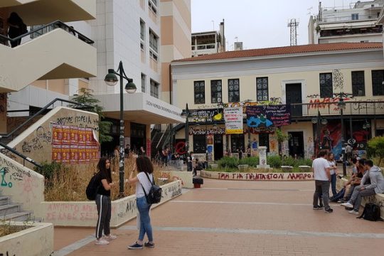 Με πρόσχημα την «ανομία», η ΔΑΠ προτείνει εκλογές εκτός Νομικής