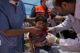 «Πληρωμένοι» διαδηλωτές και «ιστορικά δίκαια»