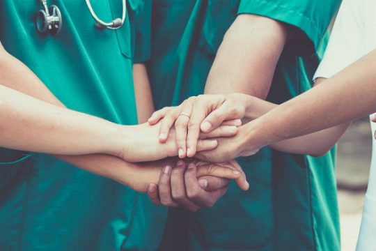 Καλέσματα για συμμετοχή των γιατρών στην 24ωρη γενική απεργία