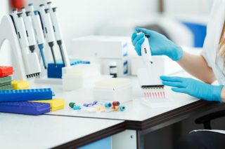 Έκκληση οροθετικών για καλύτερη πρόσβαση σε ιατρικές εξετάσεις