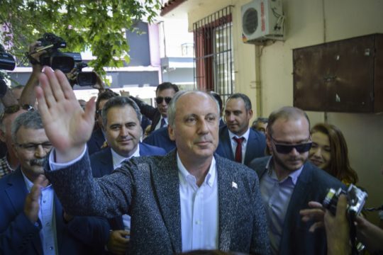 Τι Ιντζέ, τι Ερντογάν…