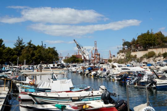 Ανησυχία από την έντονη δυσοσμία σε περιοχές του Πειραιά