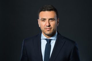 «Ο κ. Τσίπρας εμπαίζει τους Ελληνες»