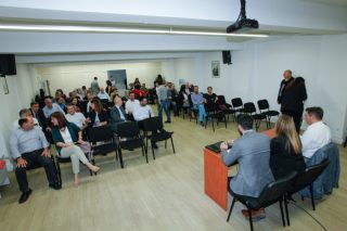 Στις 3 Ιουνίου τα σπουδαία, αιχμές ΔΗΜΑΡ κατά Γεννηματά και απουσίες με νόημα