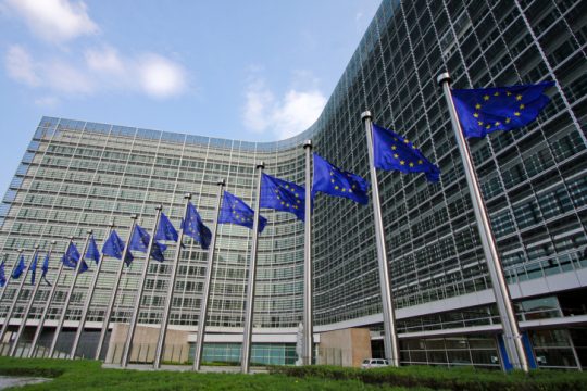 Δυσκολεύει ακόμη περισσότερο η έκδοση βίζας σε Ρώσους