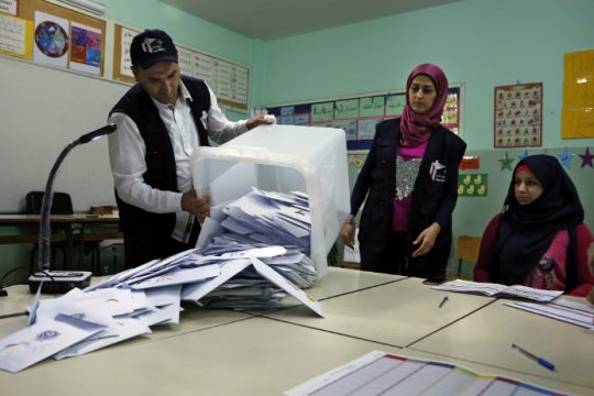 Χαμηλή η συμμετοχή στις εκλογές του Λιβάνου