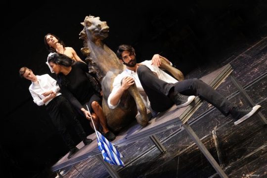 «Μαθήματα Πολέμου» από τον Λιγνάδη