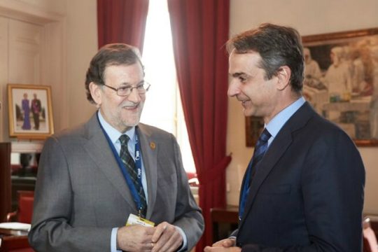 Εκεί βαριές ποινές, εδώ χάδια