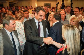 Κράτος μικρότερο και πιο κοντά στους ιδιώτες…