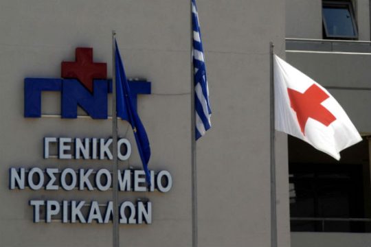Νεκρό παιδί 13 μηνών εξαιτίας τροχαίου στα Τρίκαλα