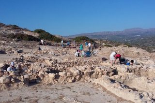 Στον αέρα η ανασκαφή στον Πετρά Σητείας