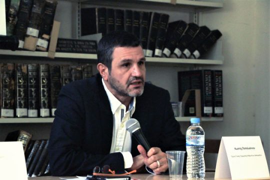 «Η χώρα προσπαθεί να βγει από μια κρίση που ισοδυναμεί με εθνική καταστροφή»