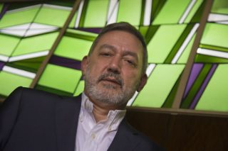 Ο πολίτης τελευταία προτεραιότητα των κυβερνήσεων