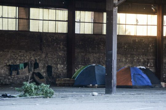 Επιχείρηση απομάκρυνσης μεταναστών στην Πάτρα