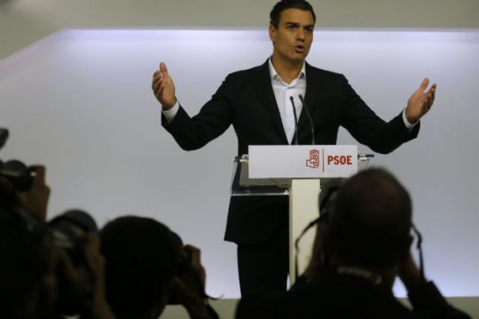 Πρόταση μομφής κατά Ραχόι από το Σοσιαλιστικό Κόμμα