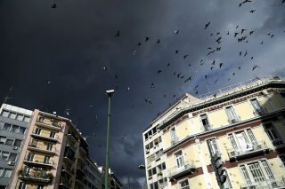 Οι τράπεζες… διεκδικούν τα «κόκκινα» νοικοκυριά
