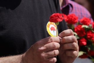 «Κι από Μάη σε Μάη, έτσι»
