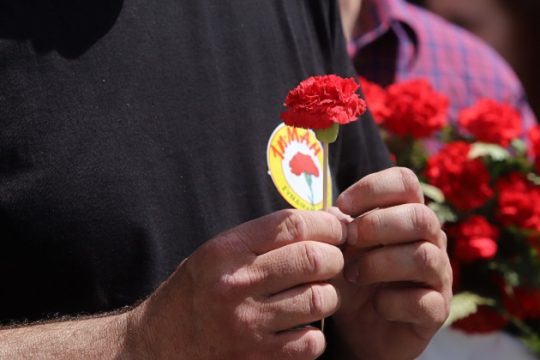«Κι από Μάη σε Μάη, έτσι»