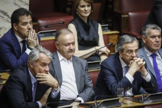 Πίσω από το Ιλιντεν βλέπουν τη Novartis