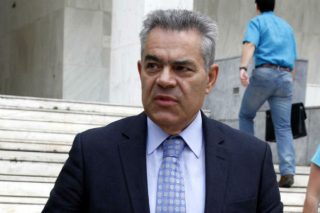 Πιο μαλακά δεν γίνεται για τη μίζα της Siemens στον Μαντέλη