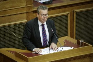 Παράθυρο για αναβολή περικοπών στις συντάξεις
