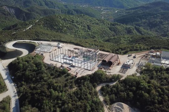 Συμπράξεις με ιδιώτες για την επεξεργασία απορριμμάτων στην Περιφέρεια