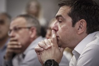 Είναι ο Τσίπρας φυγόμαχος;