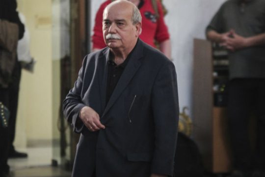 Με τους δύο στρατιωτικούς συναντάται ο Ν. Βούτσης