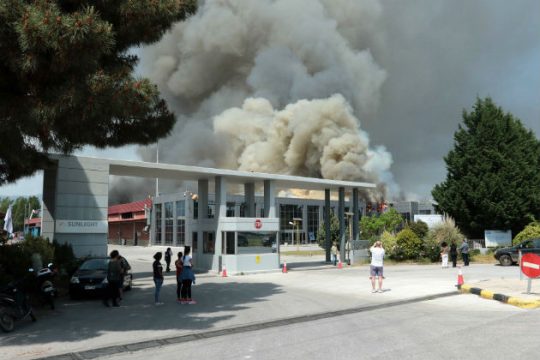 Μέτρα προστασίας μετά την πυρκαγιά στο εργοστάσιο μπαταριών