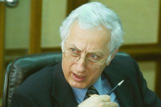 «Η στάση της Ν.Δ. στο Μακεδονικό μειώνει το κύρος της στη διεθνή σκηνή»