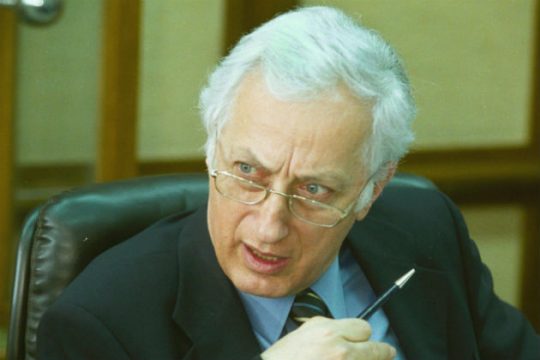 «Η στάση της Ν.Δ. στο Μακεδονικό μειώνει το κύρος της στη διεθνή σκηνή»