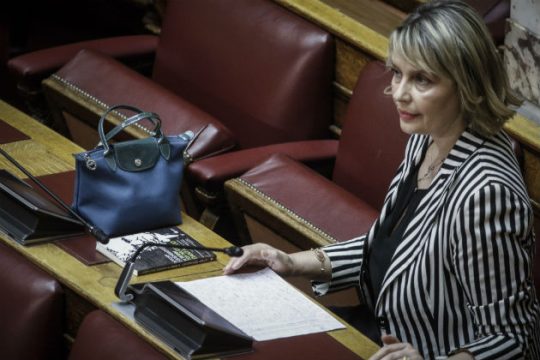 Σοβαρό θεσμικό ατόπημα από την Κατ. Παπακώστα